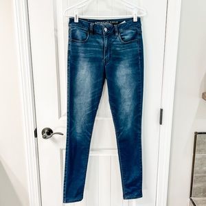 American Eagle Dark Wash Hi-Rise Skinny Jeggings Size 6